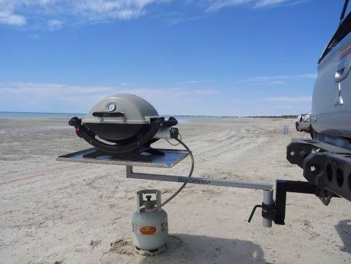 BBQARM Vehicle Tow-Hitch Mount Galvanised And Painted Black 2 BBQARM Vehicle Tow-Hitch Mount Galvanised And Painted Black - Image 2