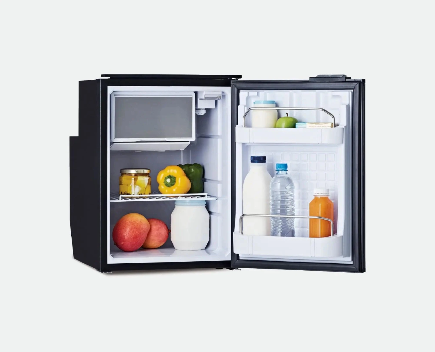 BUSHMAN DC50-X Upright 12volt Compressor Fridge 3 BUSHMAN DC50-X Upright 12volt Compressor Fridge - Image 3