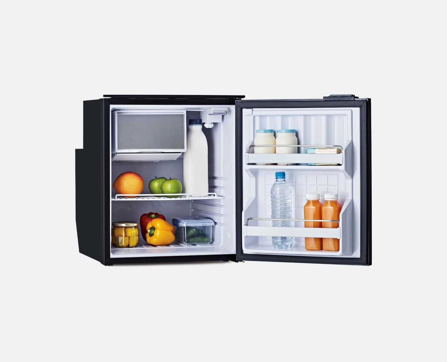 BUSHMAN DC65-X 12volt Compressor Fridge With Freezer 4 BUSHMAN DC65-X 12volt Compressor Fridge With Freezer - Image 4